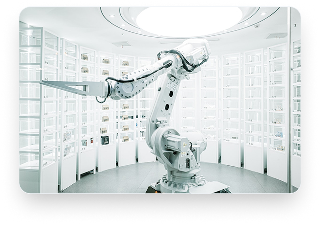 Automatisierter Roboterarm in moderner Produktionsumgebung als Symbol für MPoweredHub, intelligente Workflow-Automatisierung, digitale Transformation und effiziente Geschäftsprozesse.